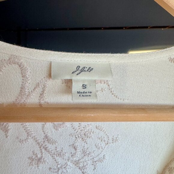J Jill Cream w Delicate Tan Embroidery Faux Wrap Top - Picture 4 of 8